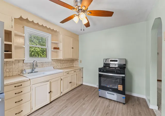 5th image of 439 7Th Ave S, South Saint Paul, MN 55075 | MLS# 7094146