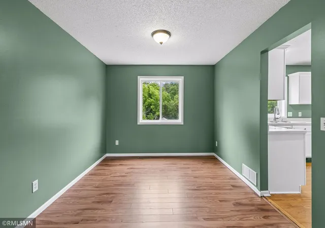 5th image of 1216 Cuylle Bay, Faribault, MN 55021 | MLS# 7094156