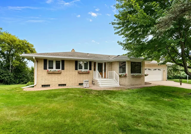2nd image of 5708 141St St N, Hugo, MN 55038 | MLS# 7094157