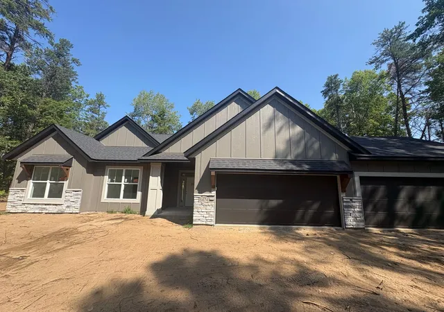 2nd image of 6474 E Clark Lake Ln, Nisswa, MN 56468 | MLS# 7094190