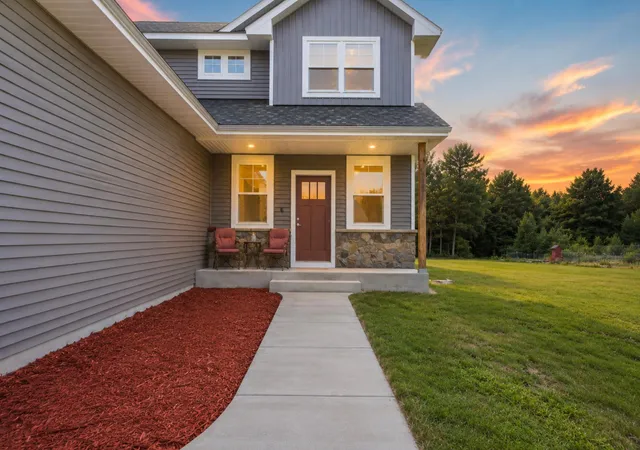 2nd image of 1998 57th St, Somerset, WI 54025 | MLS# 7094213
