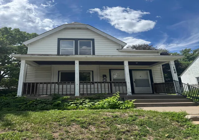 1st image of 128 4th Ave S, South Saint Paul, MN 55075 | MLS# 7094225