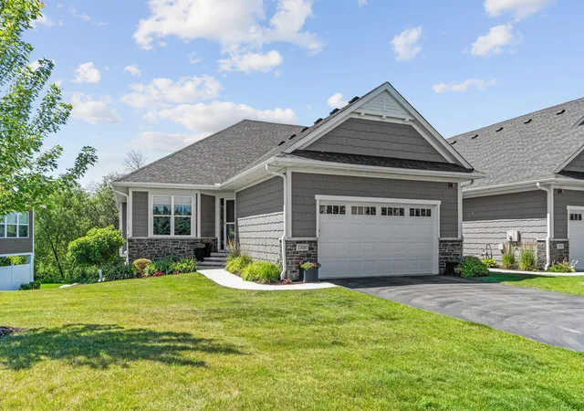 Photo 2 of Single family home for sale at 17091 Kerrick Ct, Lakeville, MN 55044 | MLS# 7094234 | Listing updated on 2026-09-22