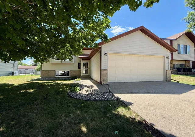 1st image of 1508 36th Ave S, Fargo, ND 58104 | MLS# 7094249