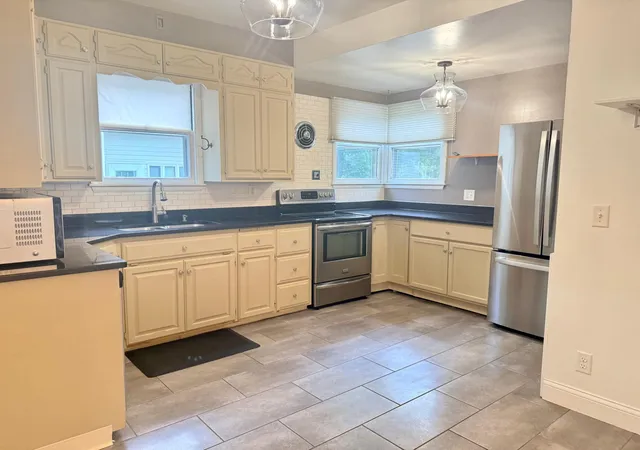 Photo 3 of Single family home for sale at 1120 4th Avenue S, Moorhead, MN 56560 | MLS# 7094264 | Listing updated on 2026-08-06
