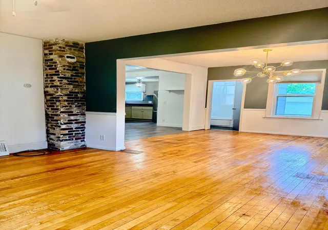 Photo 4 of Single family home for sale at 1120 4th Avenue S, Moorhead, MN 56560 | MLS# 7094264 | Listing updated on 2026-08-06