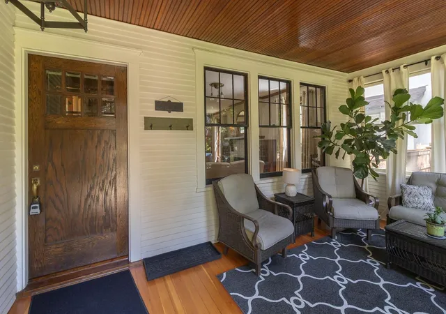 5th image of 2129 Carroll Ave, Saint Paul, MN 55104 | MLS# 7094319