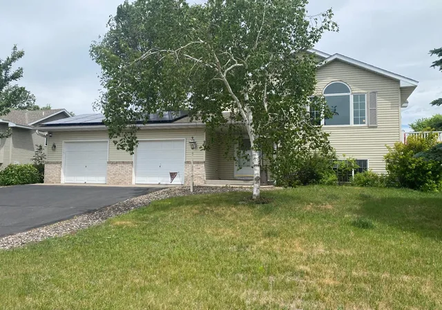 Homes for sale in Princeton, MN | 204 14Th Ave S, Princeton, MN 55371 | MLS# 7094321