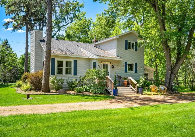 Homes for sale in Orono, MN | 405 S Old Crystal Bay Rd, Orono, MN 55356 | MLS# 7094337