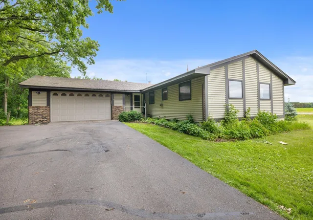 Homes for sale in Becker, MN | 8210 Oakwood Dr Se, Becker, MN 55319 | MLS# 7094375