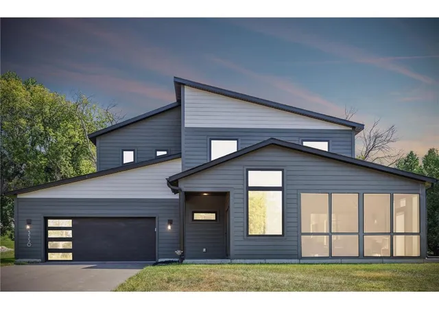 Homes for sale in White Bear Lake, MN | 3550 Rooney Pl, White Bear Lake, MN 55110 | MLS# 7094376
