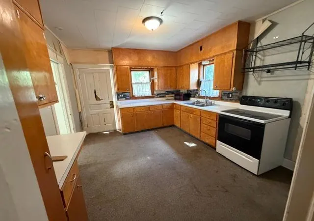 Homes for sale in Montevideo, MN | 103 S 8Th St, Montevideo, MN 56265 | MLS# 7094389