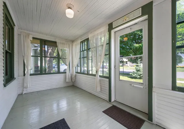5th image of 1801 W 7Th St, Red Wing, MN 55066 | MLS# 7094391