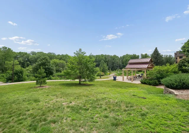 Homes for sale in Columbia Heights, MN | 1011 41st Avenue, Columbia Heights, MN 55421 | Houzeo