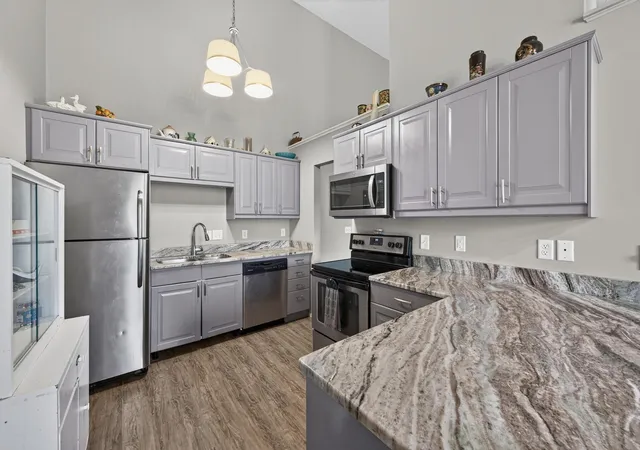 5th image of 324 Shawnee Trl, Shakopee, MN 55379 | MLS# 7094418