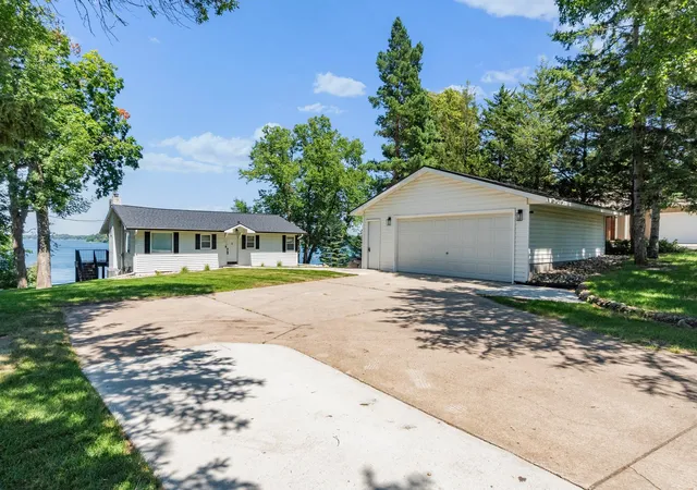 Homes for sale in Alexandria, MN | 2503 S Le Homme Dieu Dr Ne, Alexandria, MN 56308 | MLS# 7094429