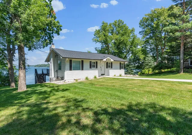 Homes for sale in Alexandria, MN | 2503 S Le Homme Dieu Dr Ne, Alexandria, MN 56308 | MLS# 7094429