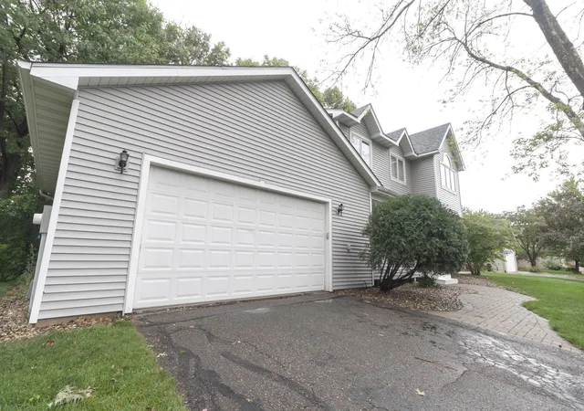36th image of 8237 Orchid Ln N, Maple Grove, MN 55311 | MLS# 7094433