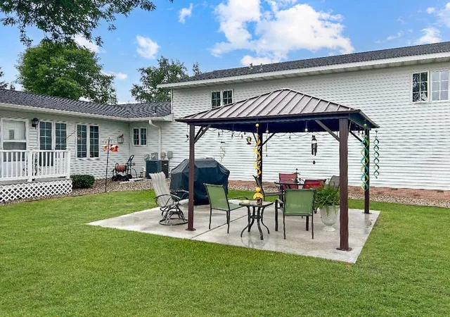 Photo 3 of Single family home for sale at 33434 Country Loop, Wadena, MN 56482 | MLS# 7094470 | Listing updated on 2026-09-02