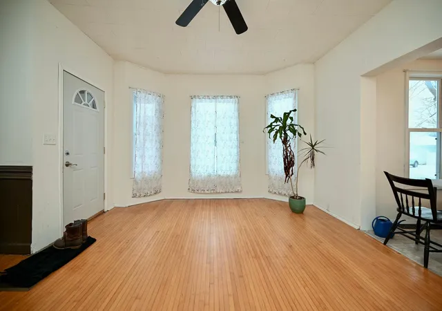 3rd image of 1051 W King St, Winona, MN 55987 | MLS# 7094473