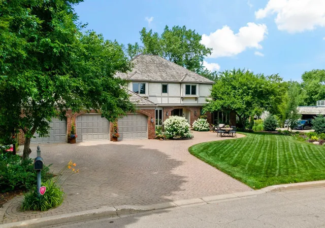 Photo 3 of Sale Pending at 5708 Long Brake Trl, Minneapolis, MN 55439 | MLS# 7094518 | Listing updated on 2026-09-04