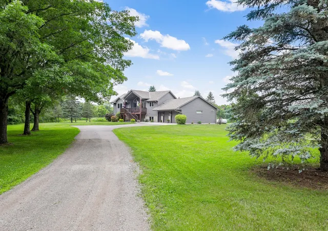 Photo 4 of Sale Pending at 16710 313th Avenue NW, Princeton, MN 55371 | MLS# 7094540 | Listing updated on 2026-09-22