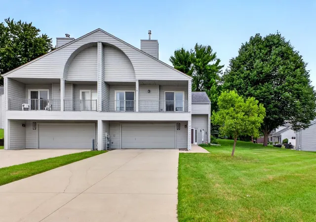 Photo 1 of Sale Pending at 4865 Tee Ct Sw, Rochester, MN 55902 | MLS# 7094574 | Listing updated on 2026-08-30