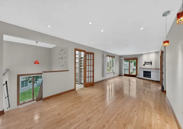 Photo 3 of Sale Pending at 4865 Tee Ct SW, Rochester, MN 55902 | MLS# 7094574 | Listing updated on 2026-08-30