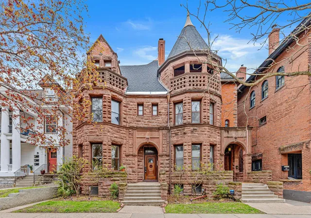 Photo 2 of Condo for sale at 544 Portland Ave #1, Saint Paul, MN 55102 | MLS# 7094591 | Listing updated on 2026-09-30