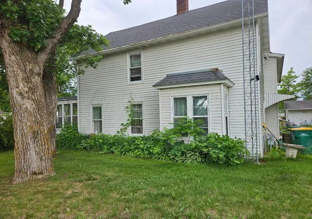 Homes for sale in Royalton, MN | 112 N 3Rd St, Royalton, MN 56373 | MLS# 7094613