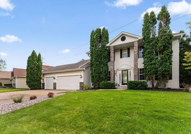 2nd image of 3309 Carnation Ave N, Brooklyn Park, MN 55443 | MLS# 7094694