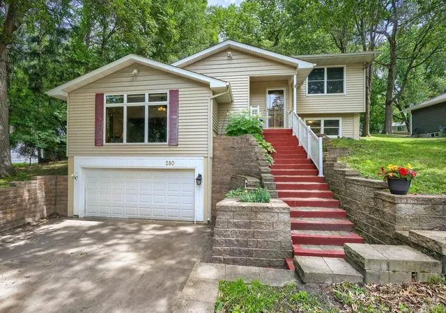 Homes for sale in Mahtomedi, MN | 280 Glenmar Ave, Mahtomedi, MN 55115 | MLS# 7094721