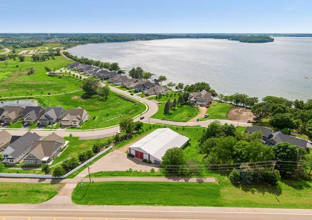 6th image of 7860 Laketown Pkwy, Waconia, MN 55387 | MLS# 7094742