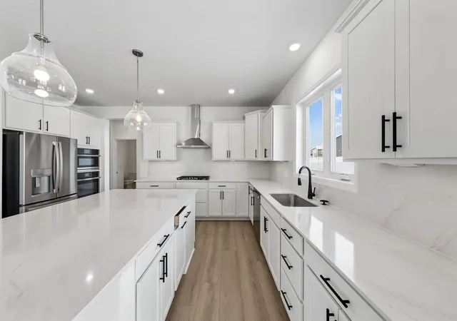 2nd image of 18356 Huntley Trl, Lakeville, MN 55044 | MLS# 7094774