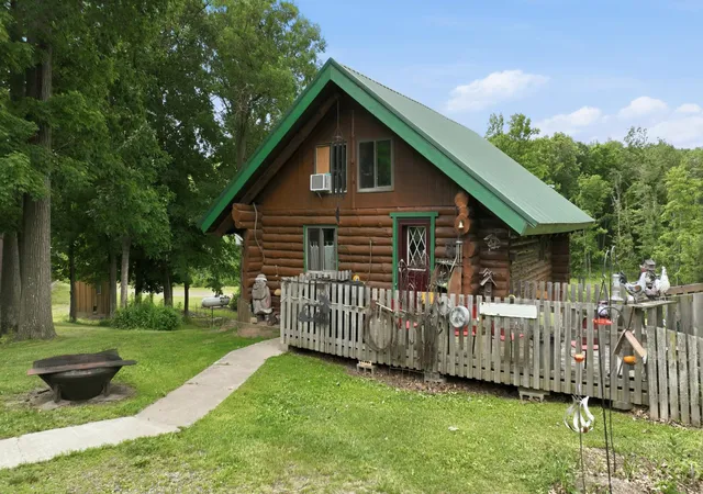 Photo 3 of Single family home for sale at 2458 8 1/2 8 3/4 St, Cumberland, WI 54829 | MLS# 7094792 | Listing updated on 2026-09-19
