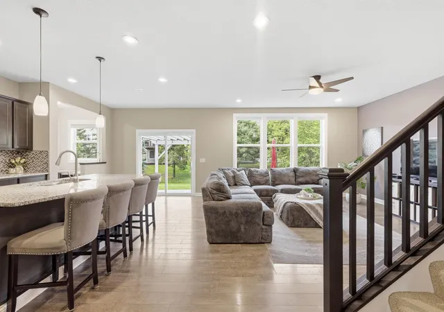 3rd image of 8359 Cottonwood Ln N, Maple Grove, MN 55369 | MLS# 7094846