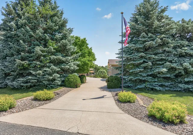 2nd image of 22617 Washington Ct Ne, Cedar, MN 55011 | MLS# 7094847