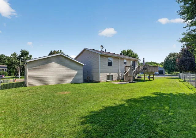 4th image of 4838 11Th Ct Nw, Rochester, MN 55901 | MLS# 7094875
