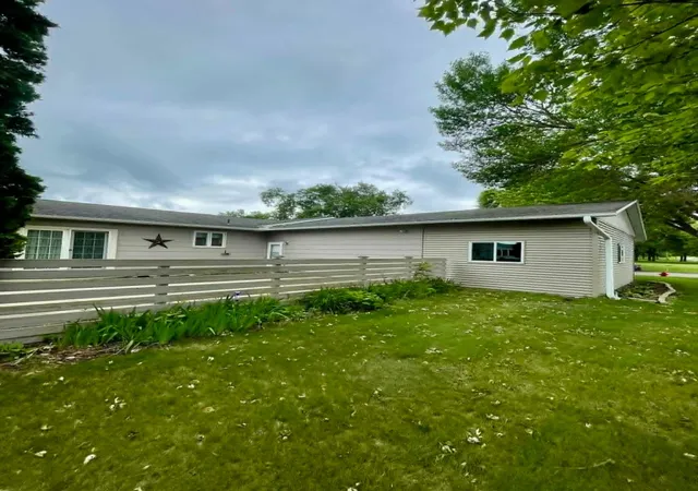 5th image of 1006 10Th St Sw, Wadena, MN 56482 | MLS# 7094885
