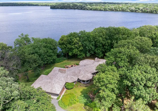 1st image of 22 Evergreen Rd, Saint Paul, MN 55127 | MLS# 7094906