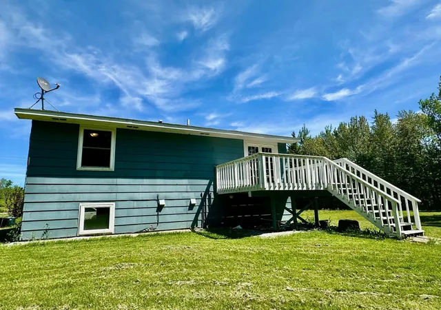 Homes for sale in Warroad, MN | 40251 State Hwy 313, Warroad, MN 56763 | MLS# 7094918