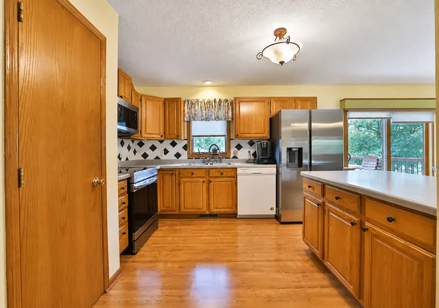 2nd image of 13384 Birch Dr, Baxter, MN 56425 | MLS# 7094982