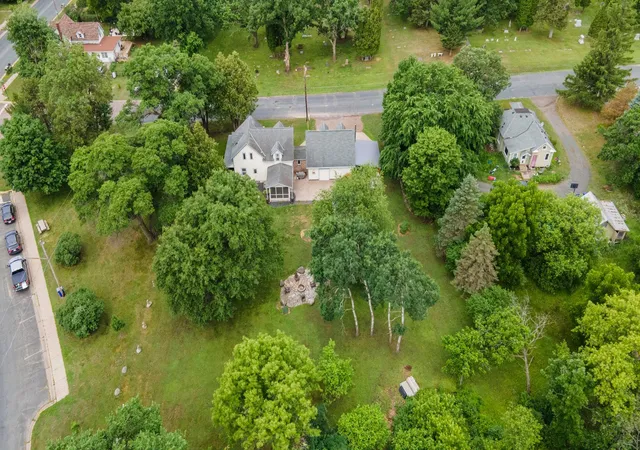 Photo 3 of Single family home for sale at 601 3rd Avenue, Osceola, WI 54020 | MLS# 7094999 | Listing updated on 2026-08-31
