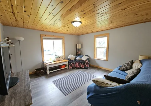 4th image of 1020 Rosewood St, Brainerd, MN 56401 | MLS# 7095010