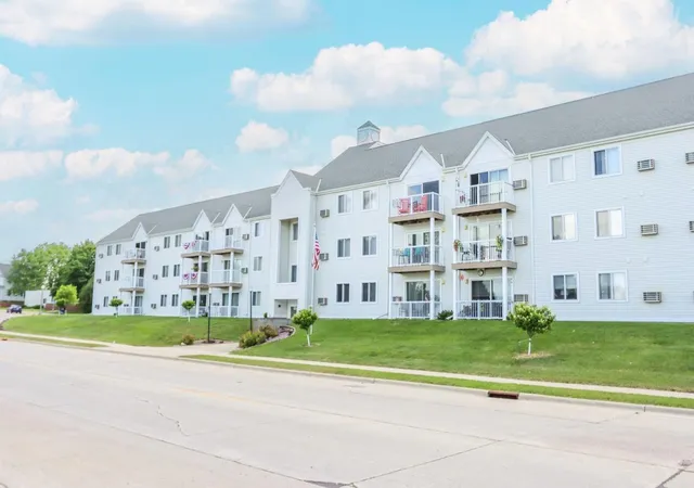 3rd image of 101 Albion Ave #307, Fairmont, MN 56031 | MLS# 7095031