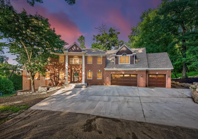 1st image of 50 Sunny Side Ln, Sunfish Lake, MN 55118 | MLS# 7095059