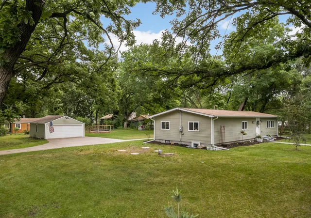 Homes for sale in Saint Mary's Point, MN | 16570 22nd St S, Saint Mary's Point, MN 55043 | MLS# 7095062