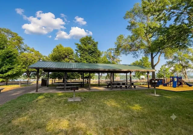 Homes for sale in Saint Mary's Point, MN | 16570 22nd St S, Saint Mary's Point, MN 55043 | MLS# 7095062