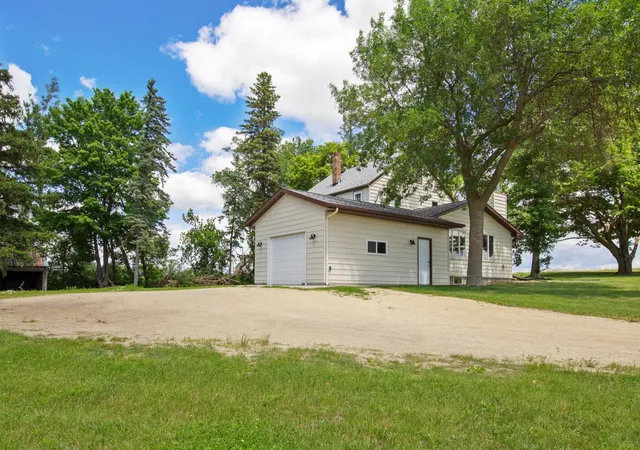 Homes for sale in Faribault, MN | 21500 Hayward Ave, Faribault, MN 55021 | MLS# 7095090