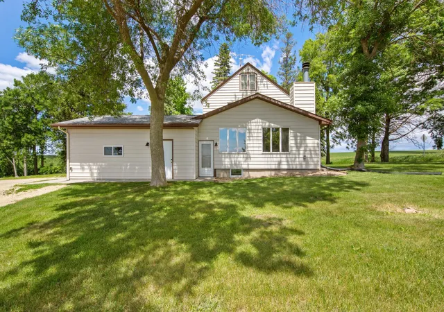 Homes for sale in Faribault, MN | 21500 Hayward Ave, Faribault, MN 55021 | MLS# 7095090